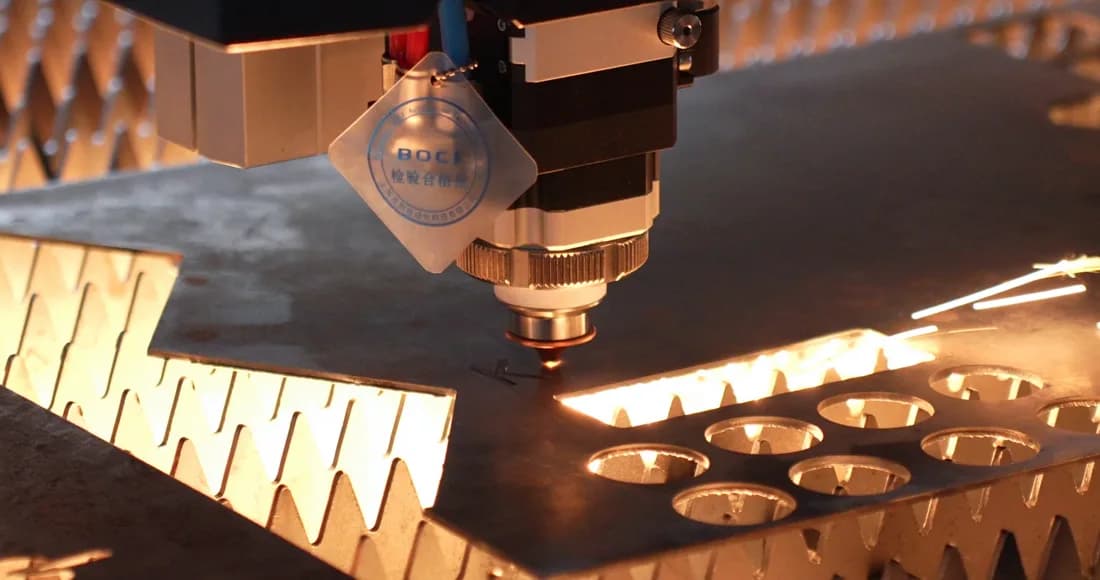 Fiber Laser Cutting Advantages: Boost Efficiency and Precision in Manufacturing