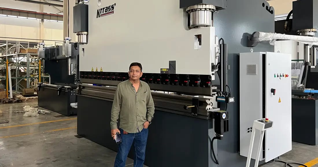 Kuwaiti customers visit KRRASS factory