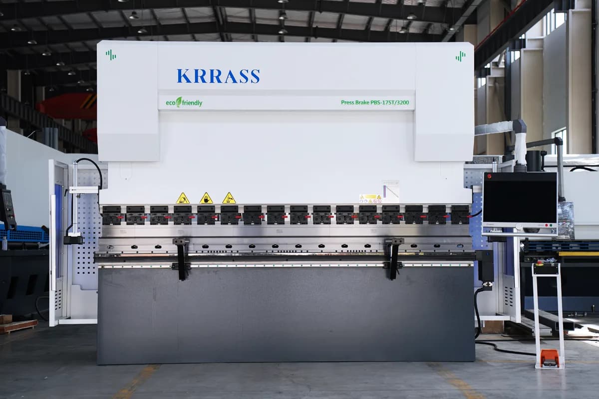 DELEM DA66S Press Brake Machine