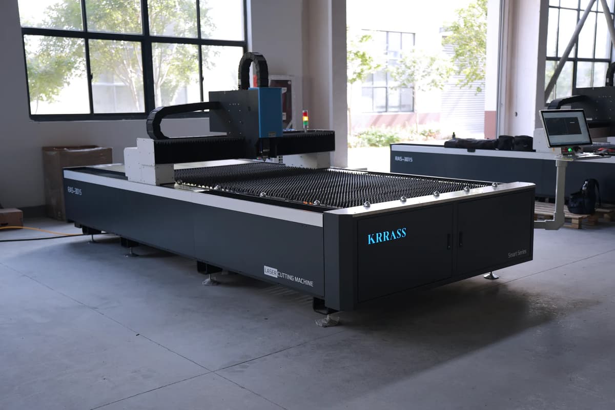 RAS-3015 Smart 3000W Fiber Laser Cutting Machine