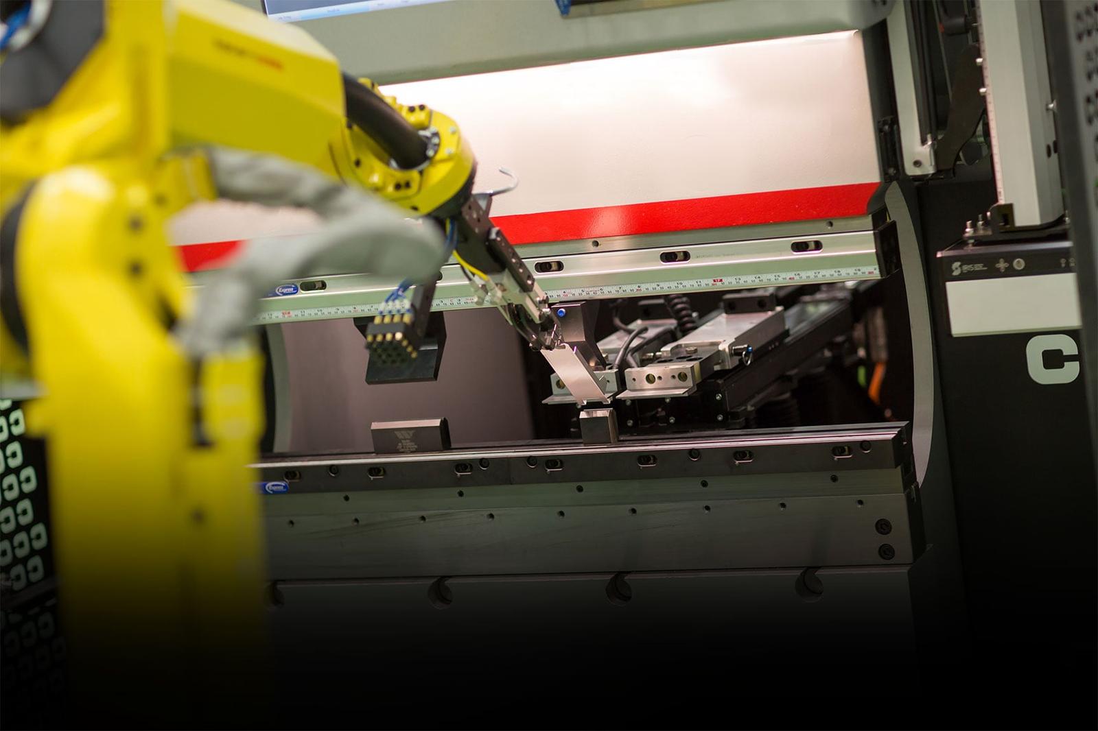 Automated Press Brakes: 2024 Comprehensive Guide