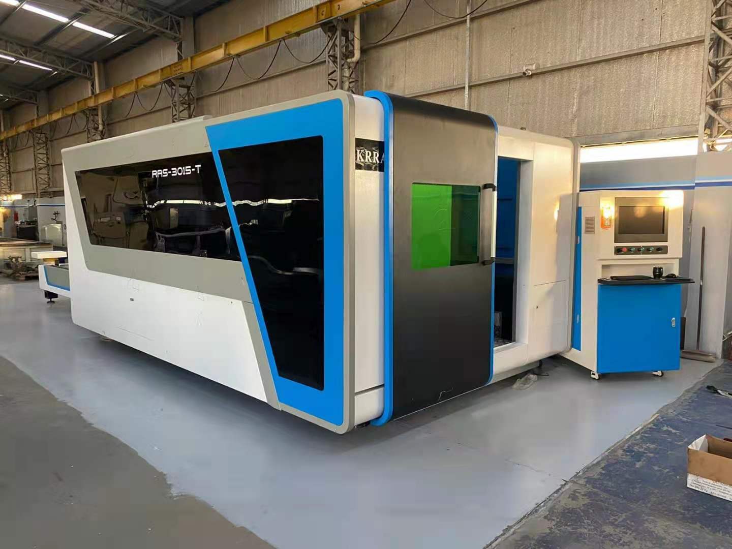 Pictures 1500W Max Fiber Laser Cutting Machine