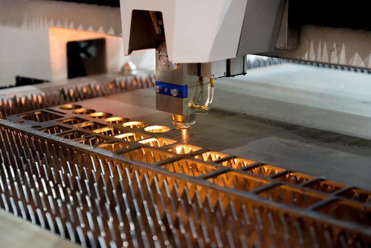 Pictures fiber laser cutting machine