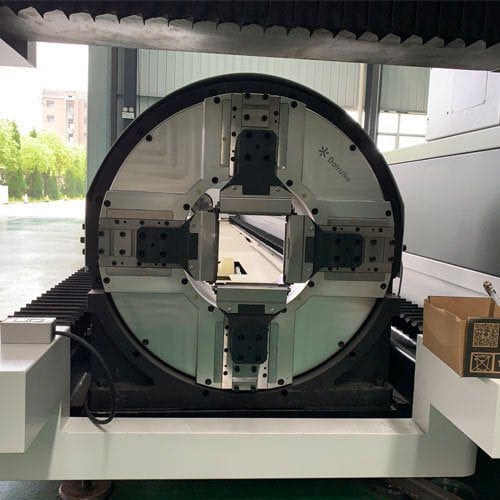 Pictures Tube and Plate Fiber Laser Cutting Machine