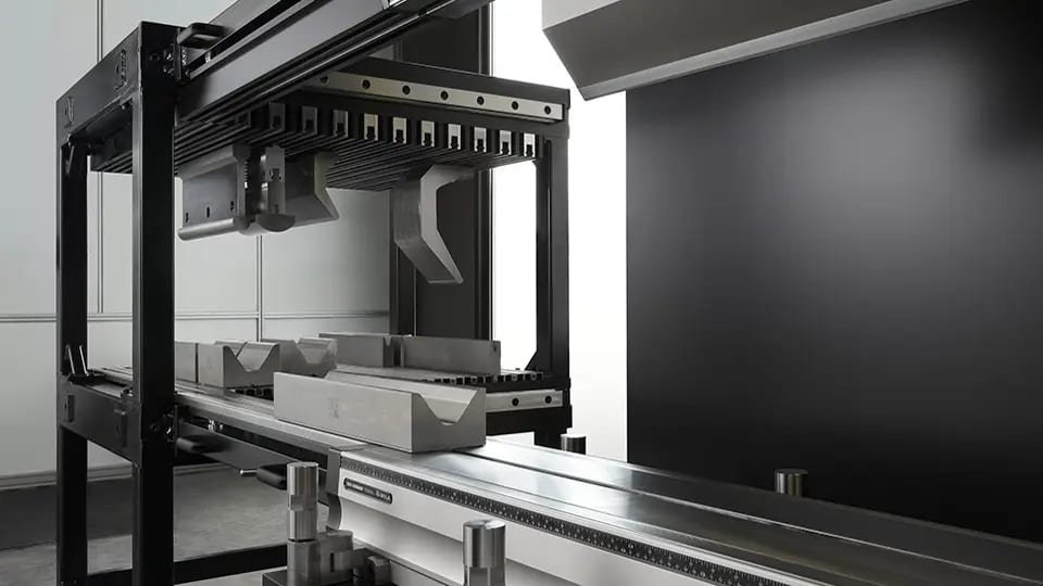 Pictures Wila press brake productivity toolstation