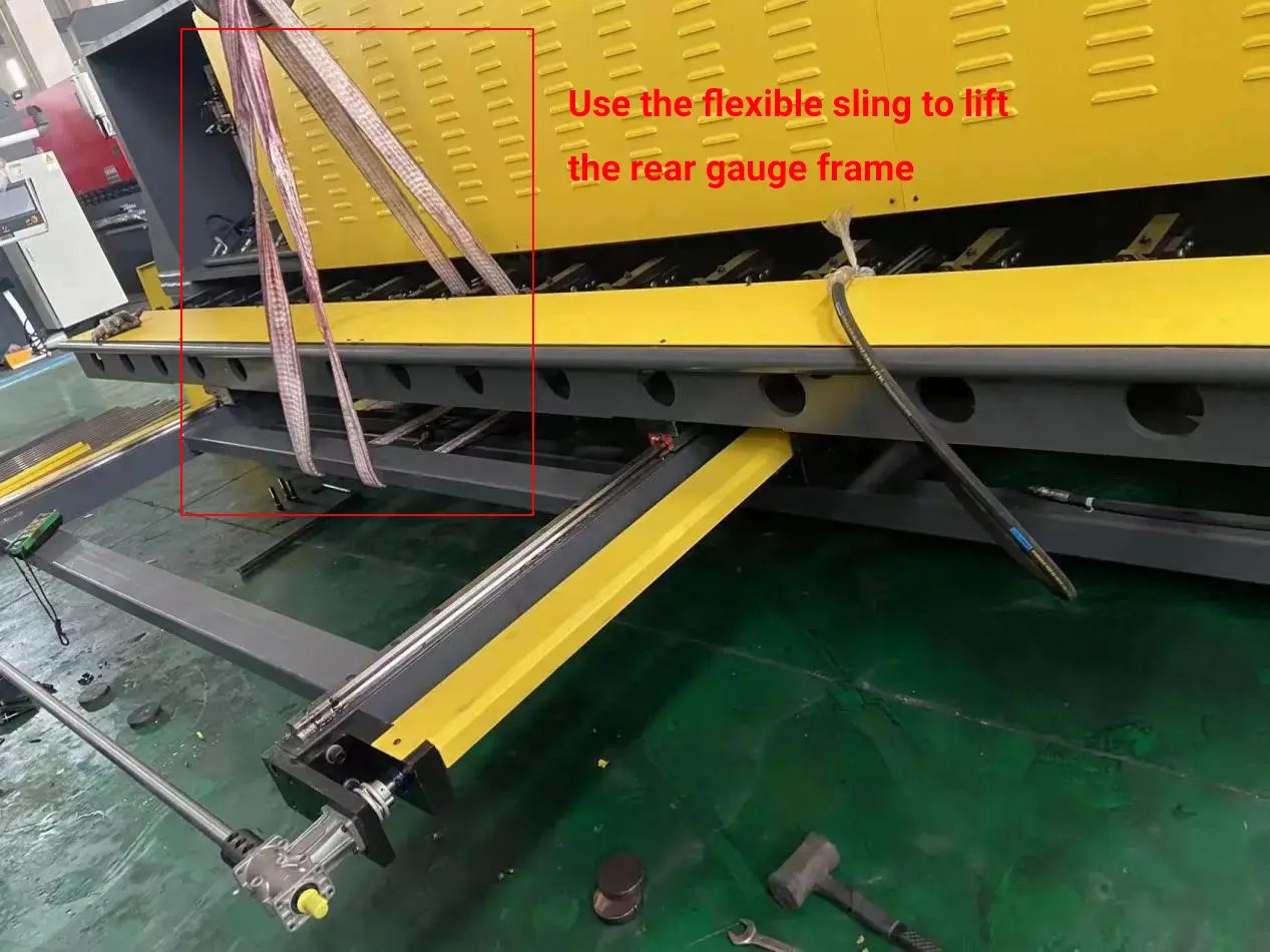 Pictures Back gauge frame hoisting