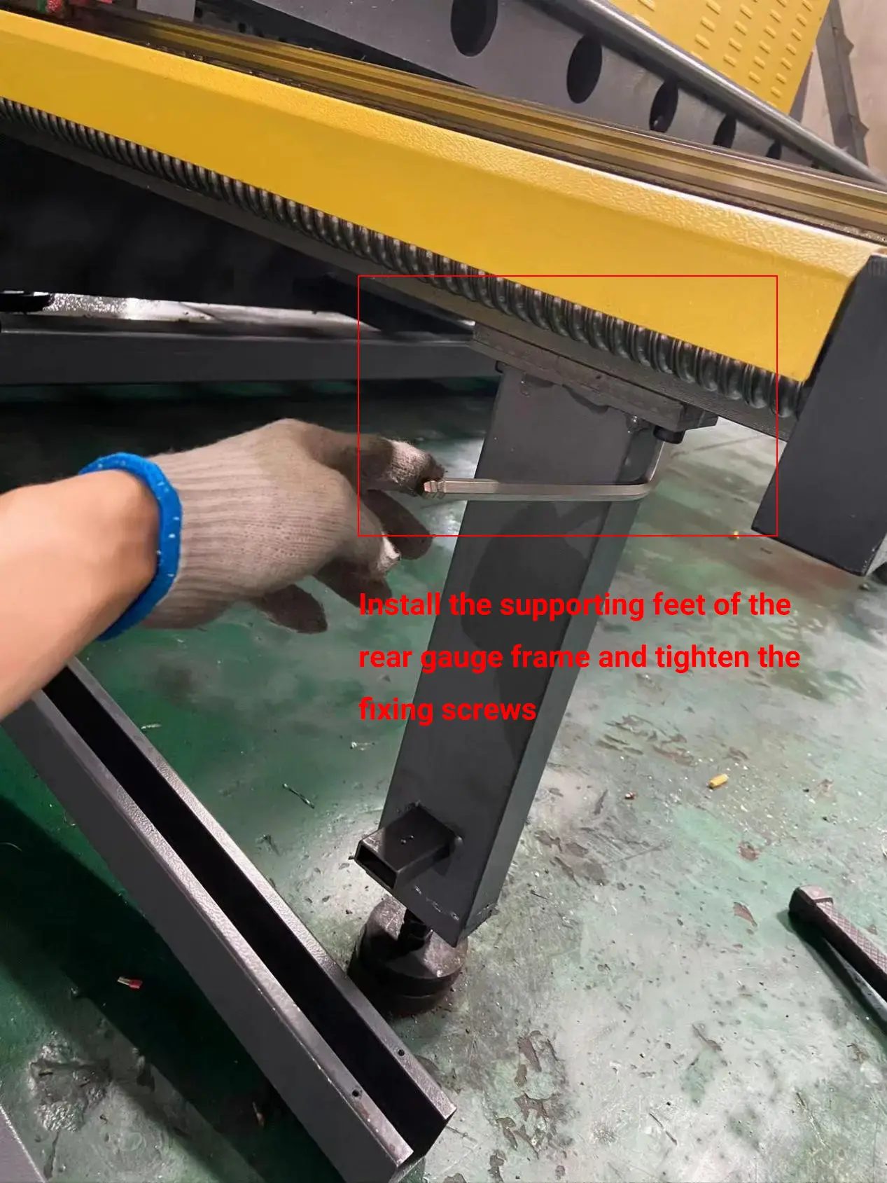 Pictures Support legs for rear support