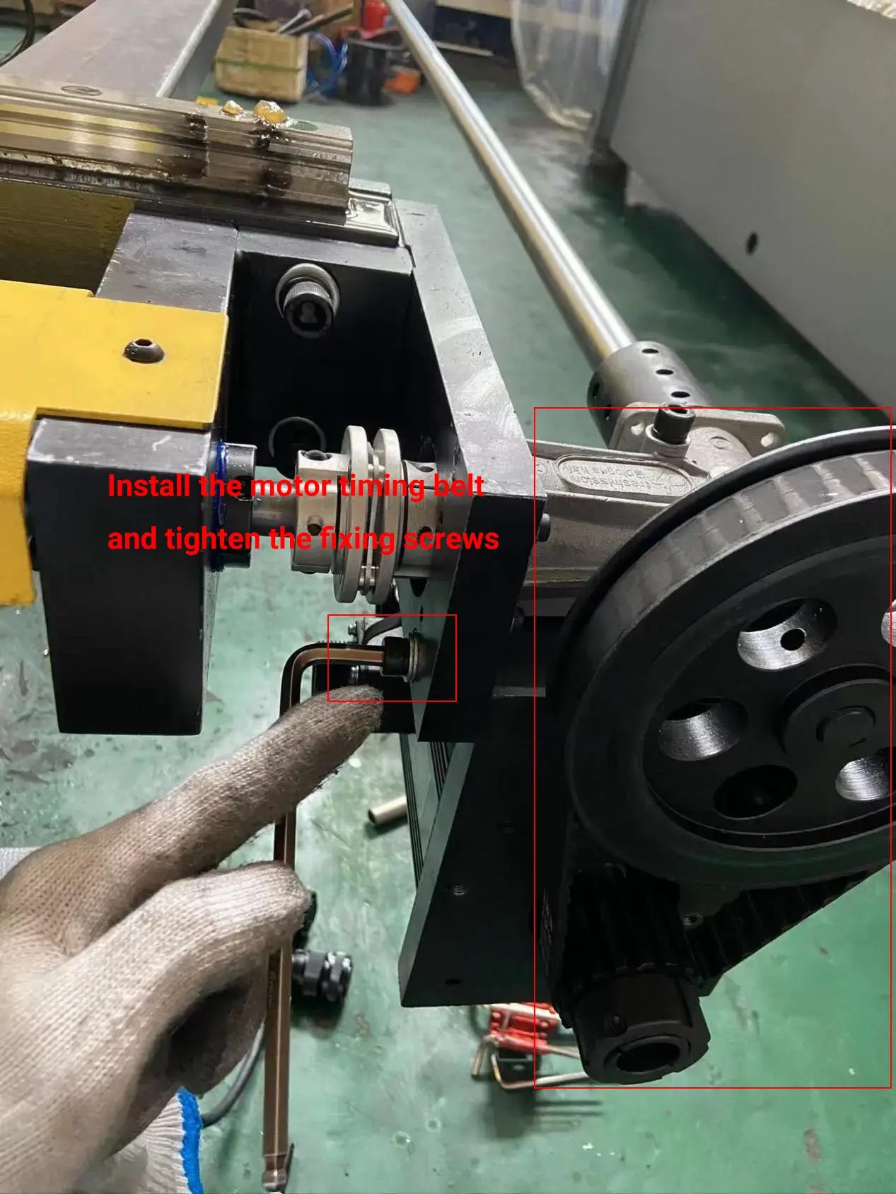 Pictures Install the motor timing belt