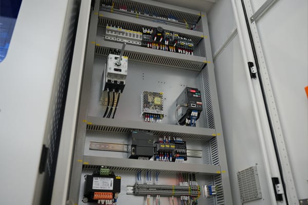 NC Press Brake WC67K-300T3200 E21 Electrical cabinet