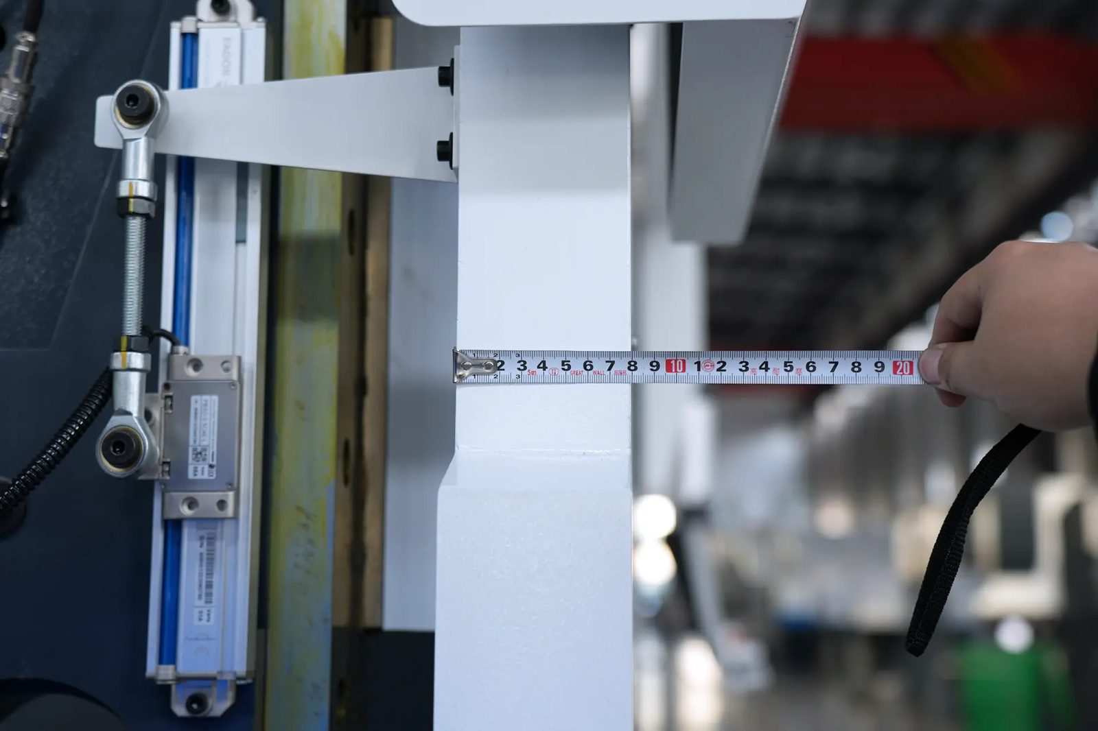 Pictures MB8-210T4000-DA53T Thickness of slider