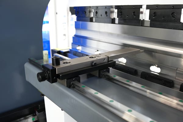 Pictures MB8-80T2500-DA53T