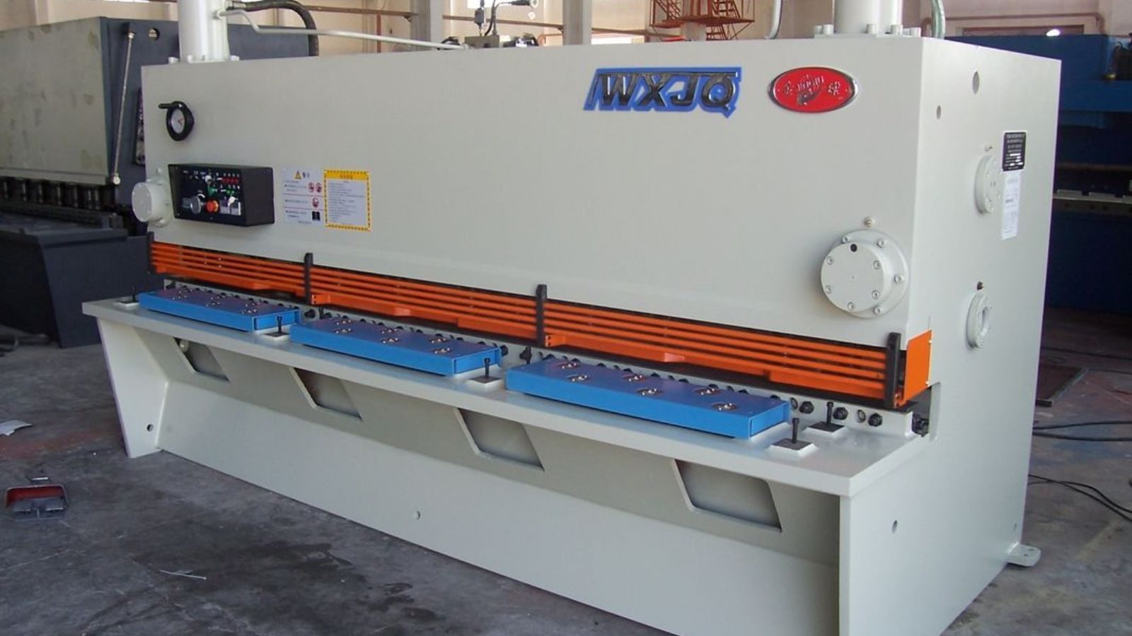 Pictures Principle and maintenance of hydraulic shearing machine