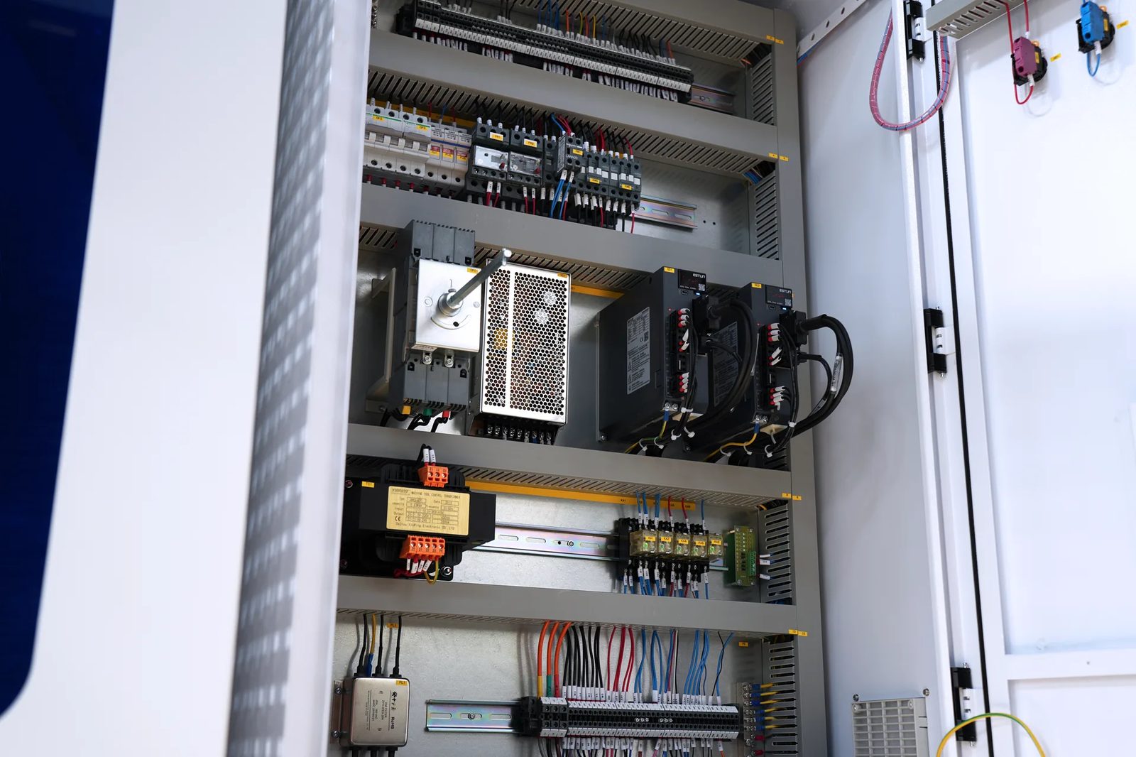Pictures Schneider Electric