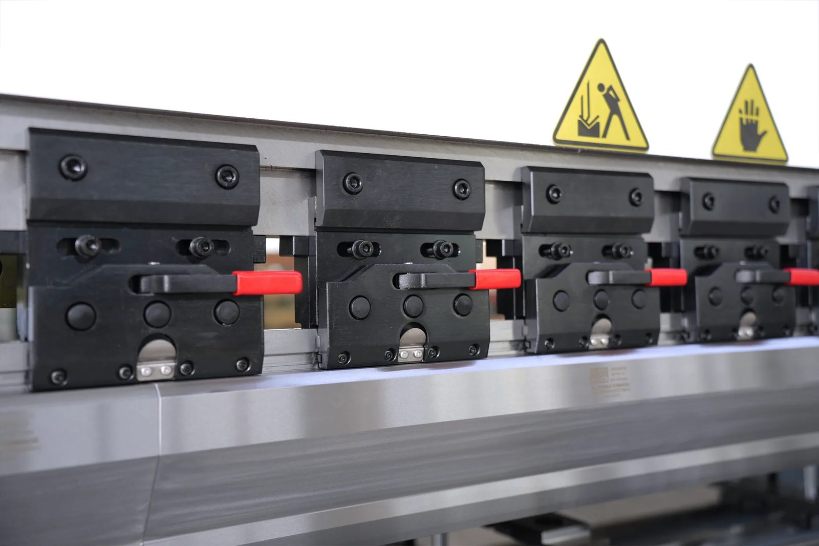 Pictures Manual Upper Tool Clamping