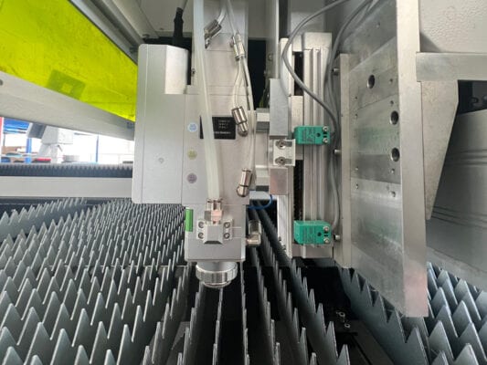 Pictures 1000 fiber laser China
