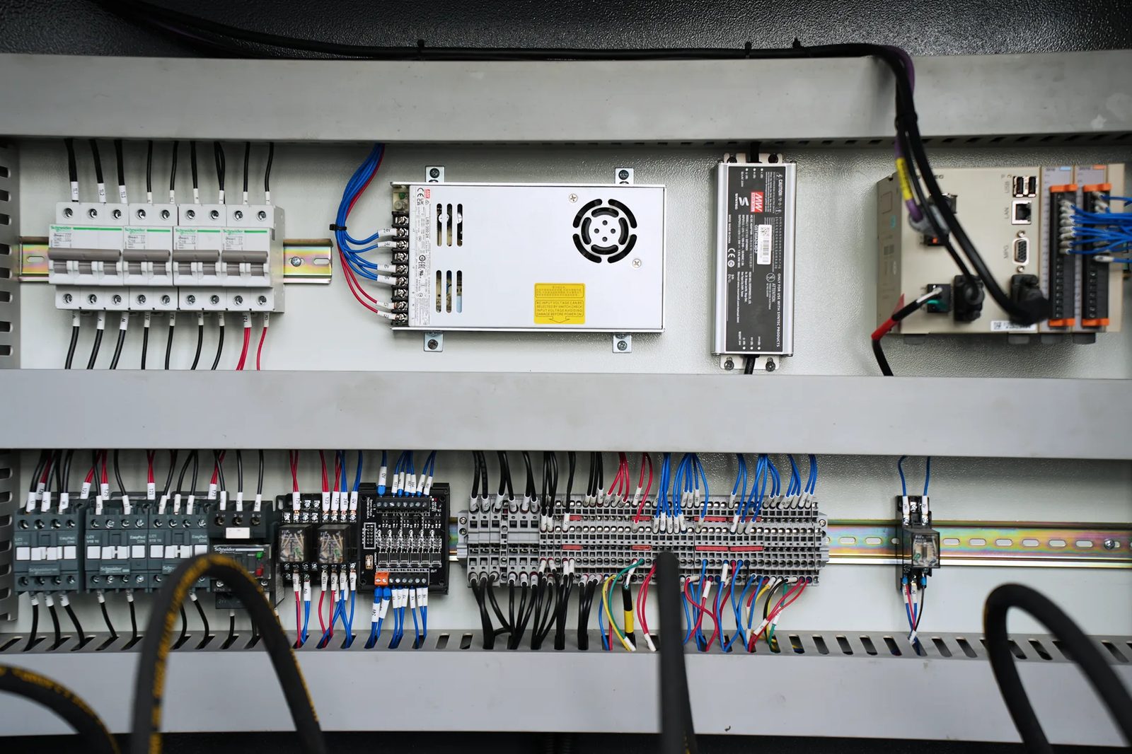 Pictures Schneider Electric