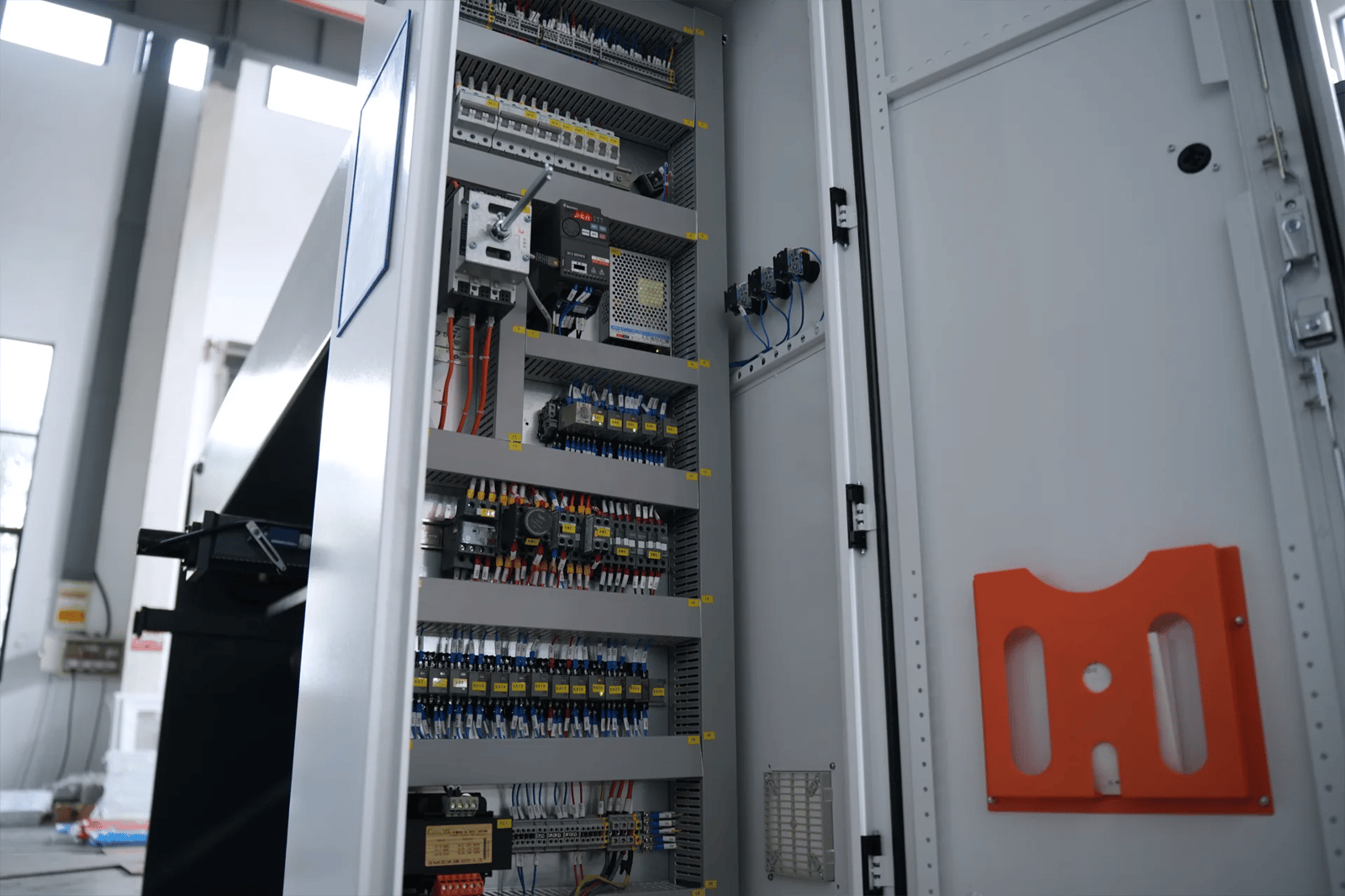 Pictures Schneider Electric