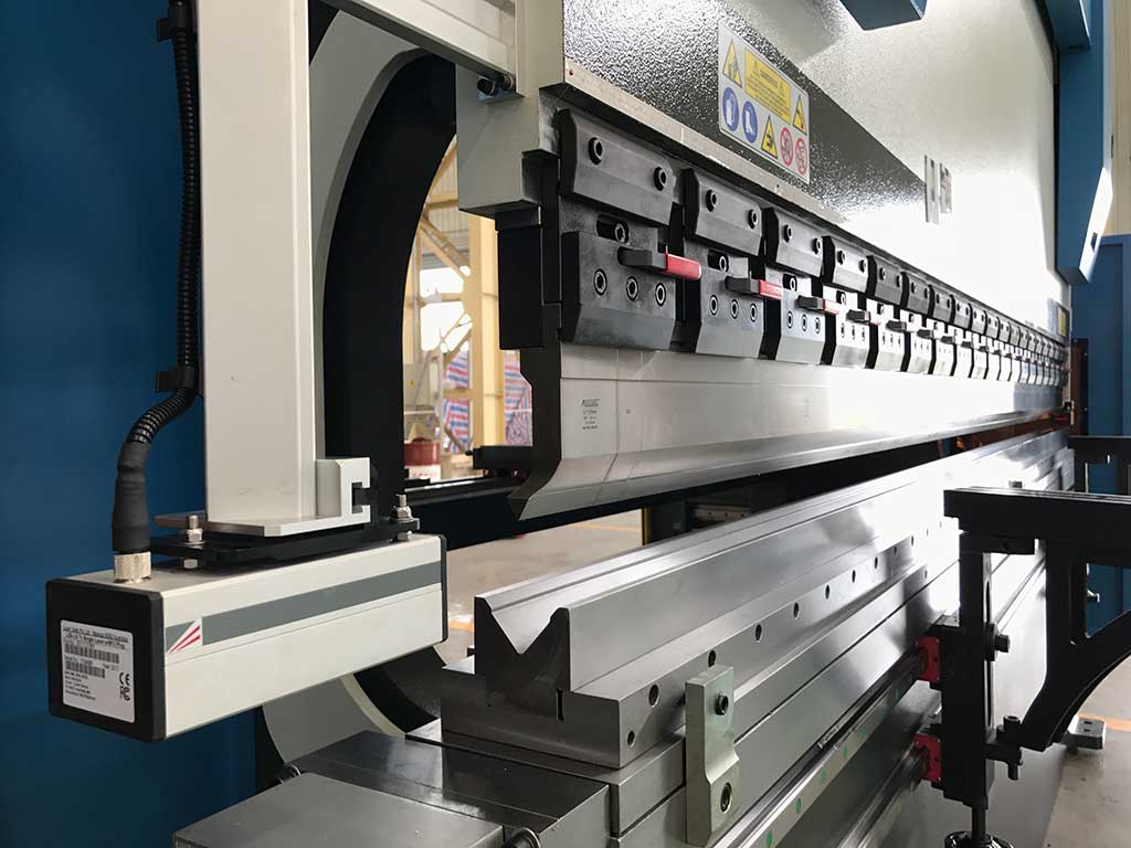 What is a sheet metal press brake what it can be used for