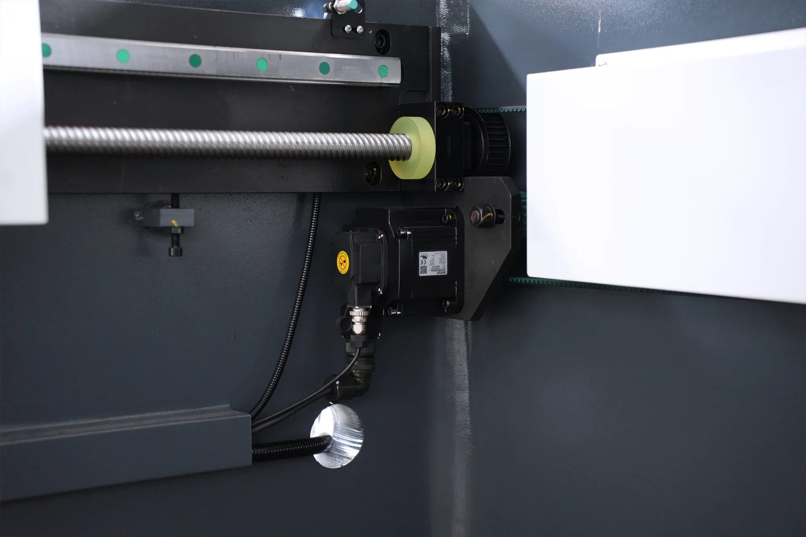 Pictures X-axis Servo Motor
