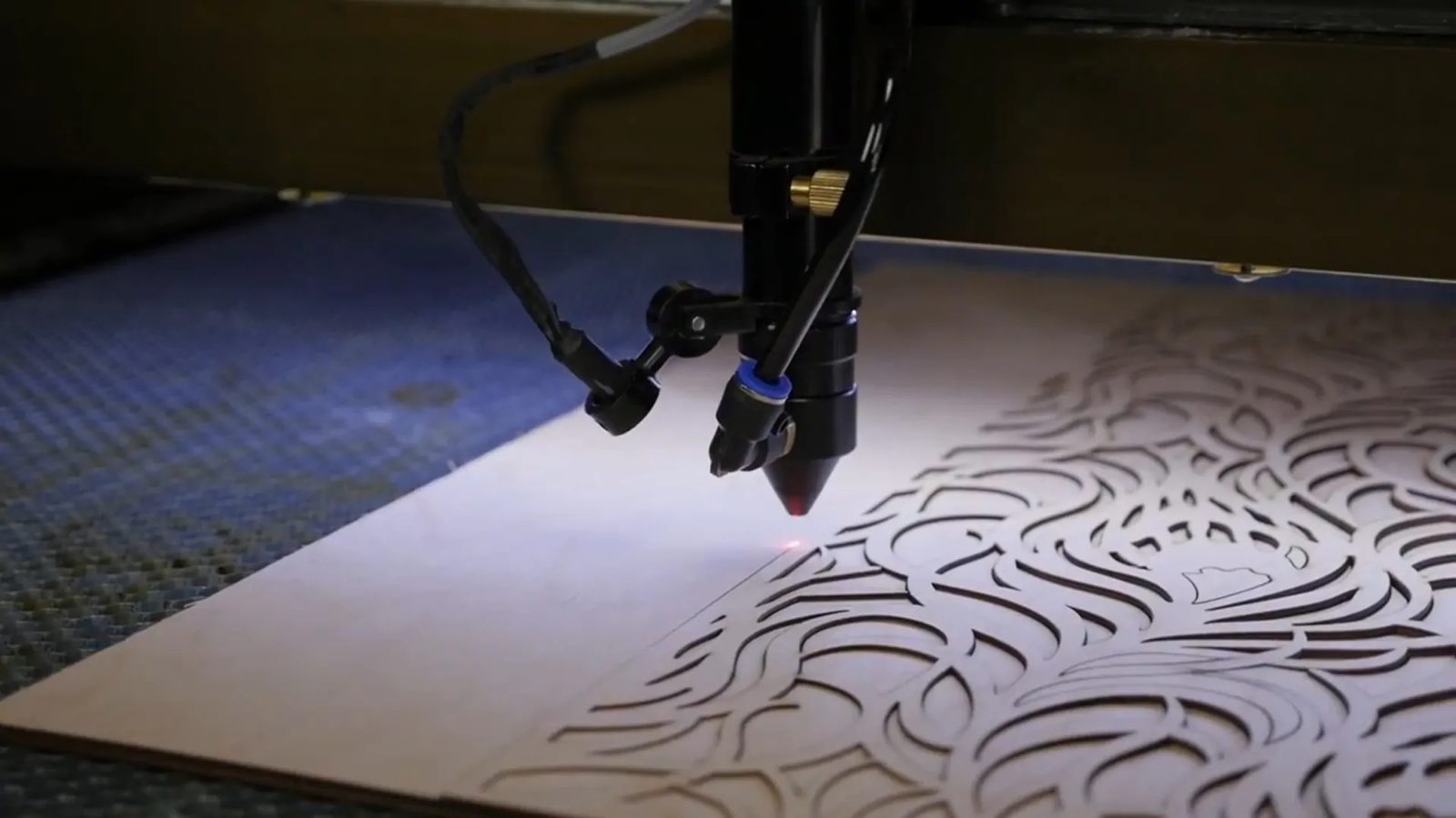 Pictures Laser cutting machine wood