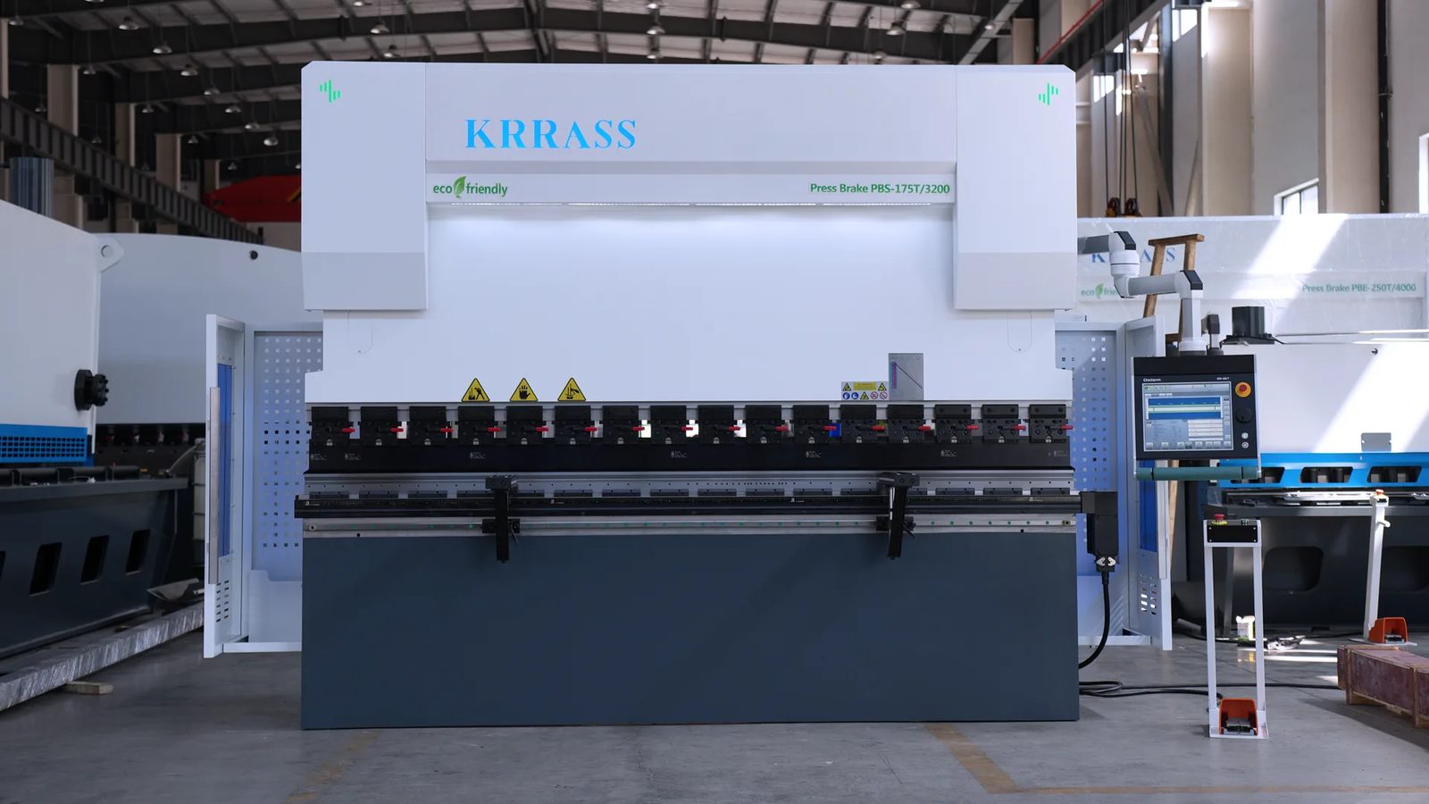 Pictures Main Motor Servo CNC Press Brake PBS-175T3200