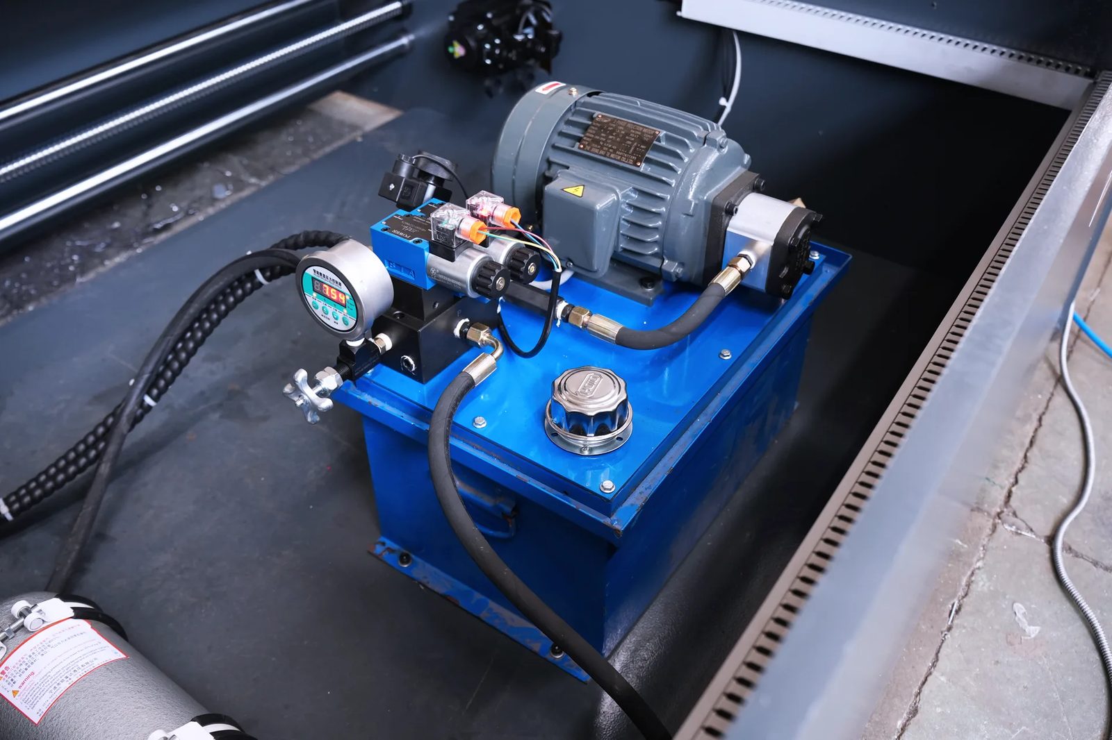 Pictures Hydraulic Station