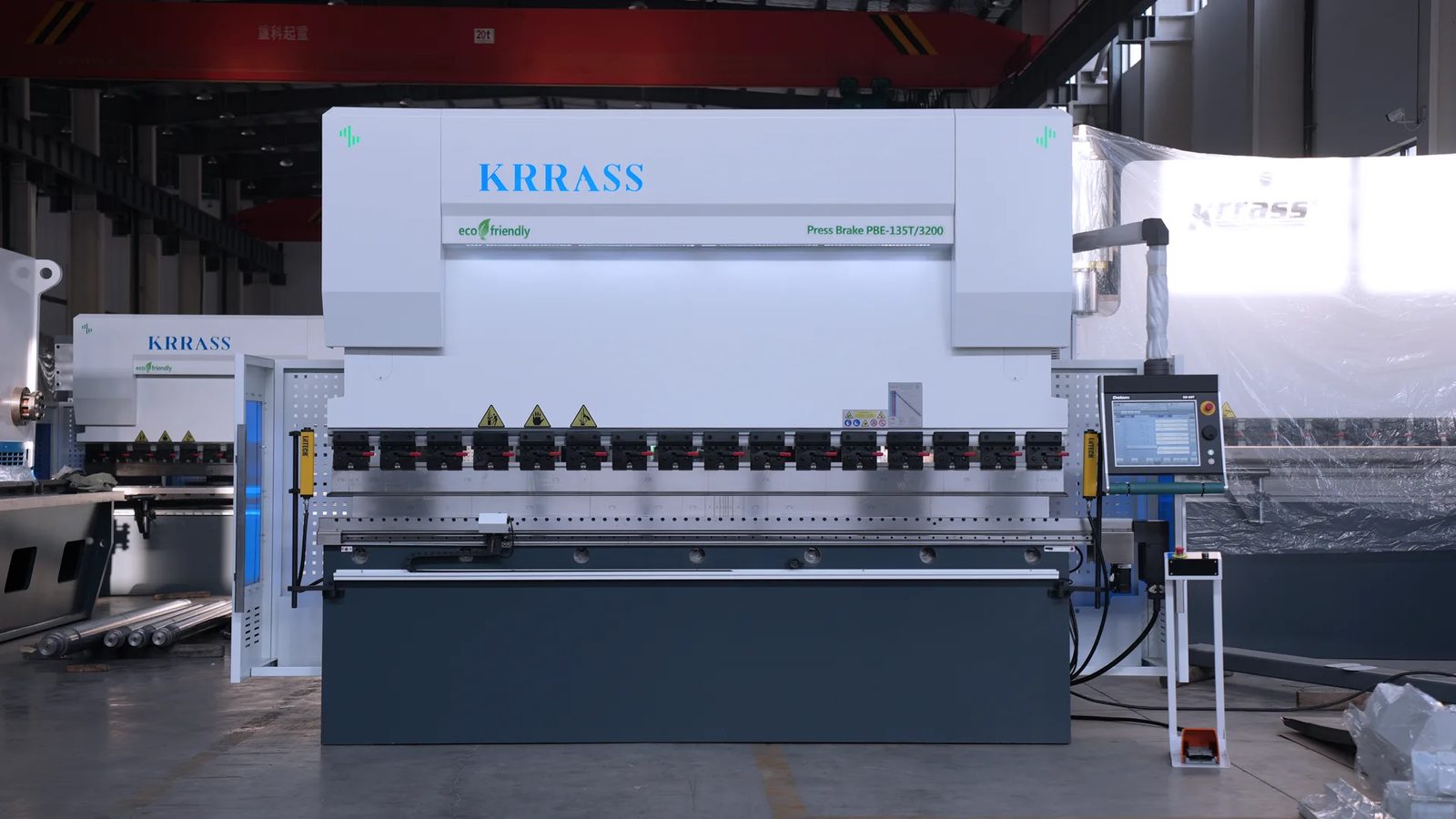 Pictures KRRASS's PBE series hybrid press brake