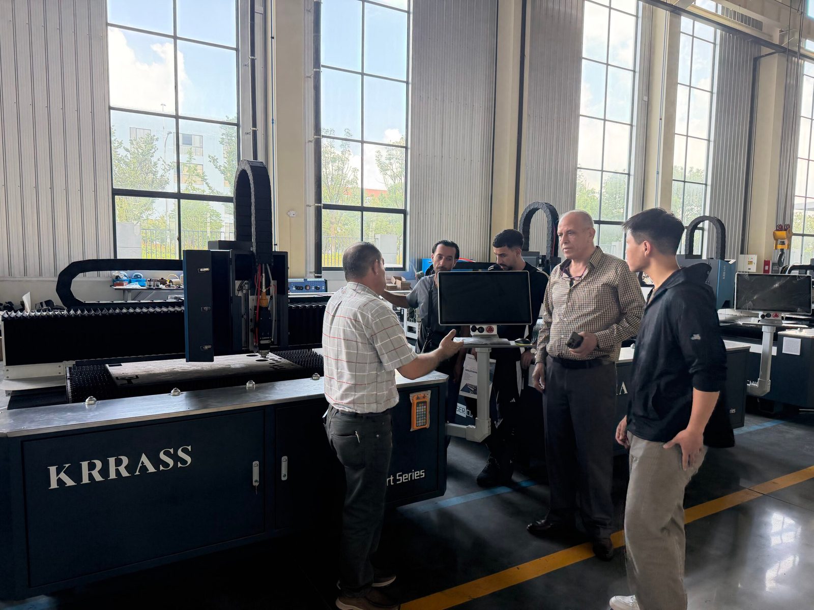 International customers visiting the new KRRASS factory in Nanjing
