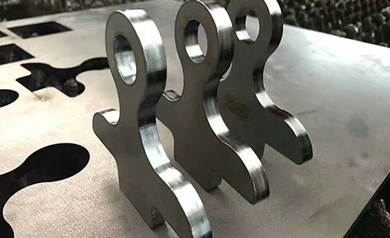 The reason and solution for cutting the burr by the fiber laser cutting machine
