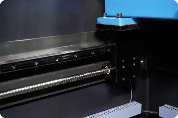 Pictures Backgauge use ball screw and linear guide rail