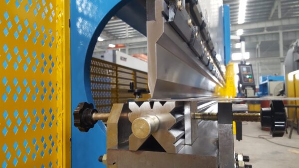 China press brake machine manufactures 2024