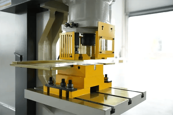 Punching station
