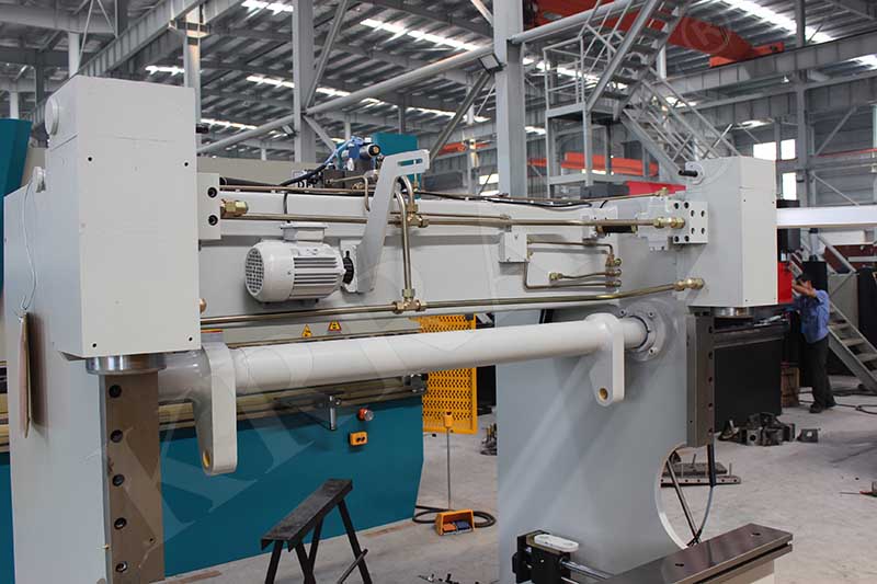 CNC Hydraulic Bending Machine