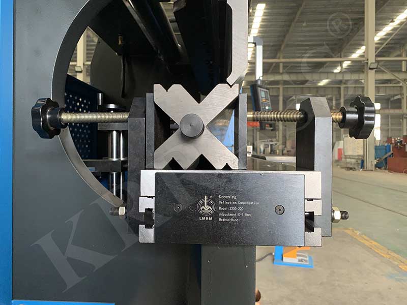 CNC Hydraulic Bending Machine