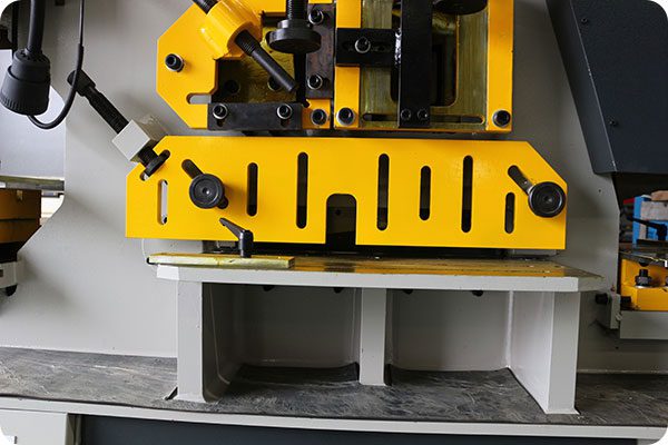 Hydraulic Ironworker Machine by KRRASS Machine Tool