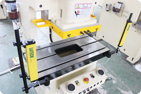 hydraulic press machine