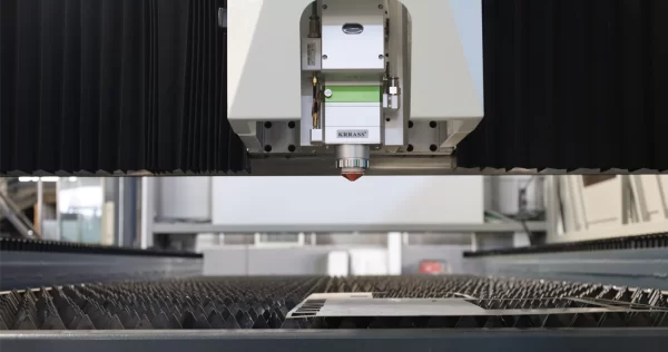 6KW Fiber Laser Cutting Machine