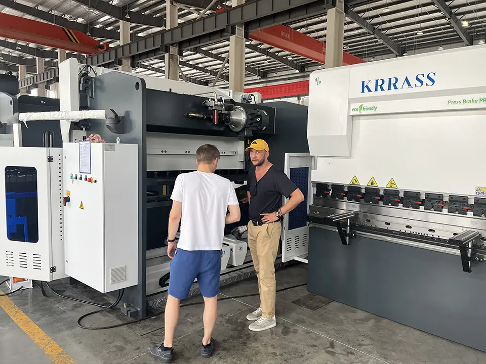 Russian press brake customers visit KRRASS factory