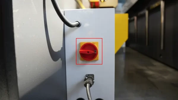 The main power switch is turned on