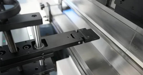high-precision-back-gauge-finger-used-in-krrass-nc-press-brake