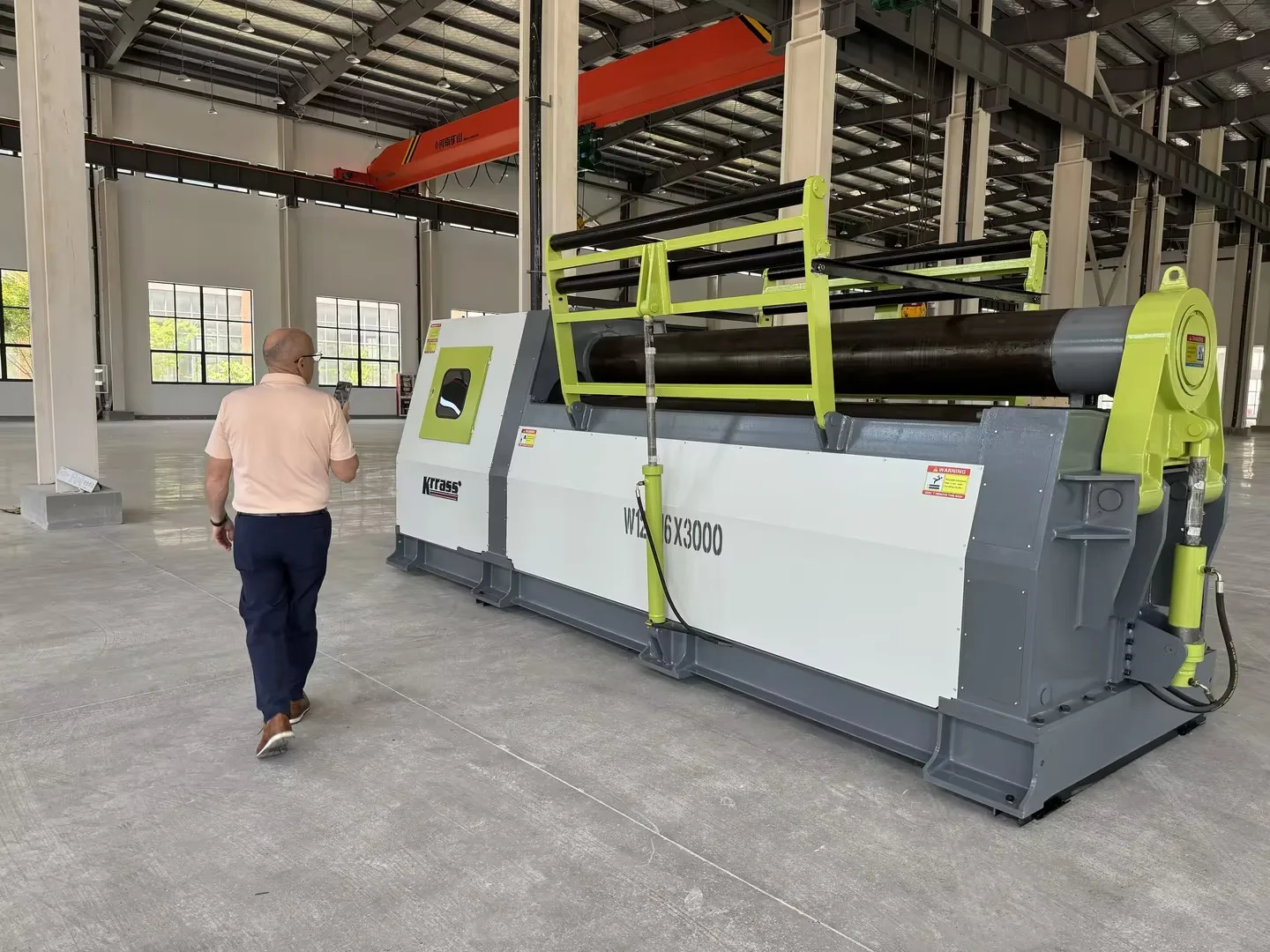 Irish Client Visits Krrass Factory to Explore Collaboration Opportunities - Pictures 5 Plate rolling machine Irish