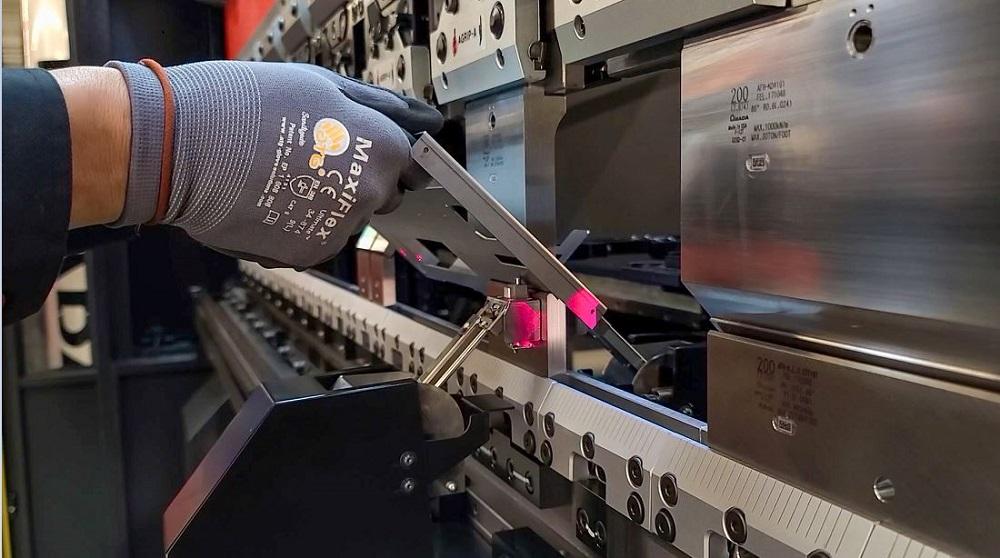 Modern press brake