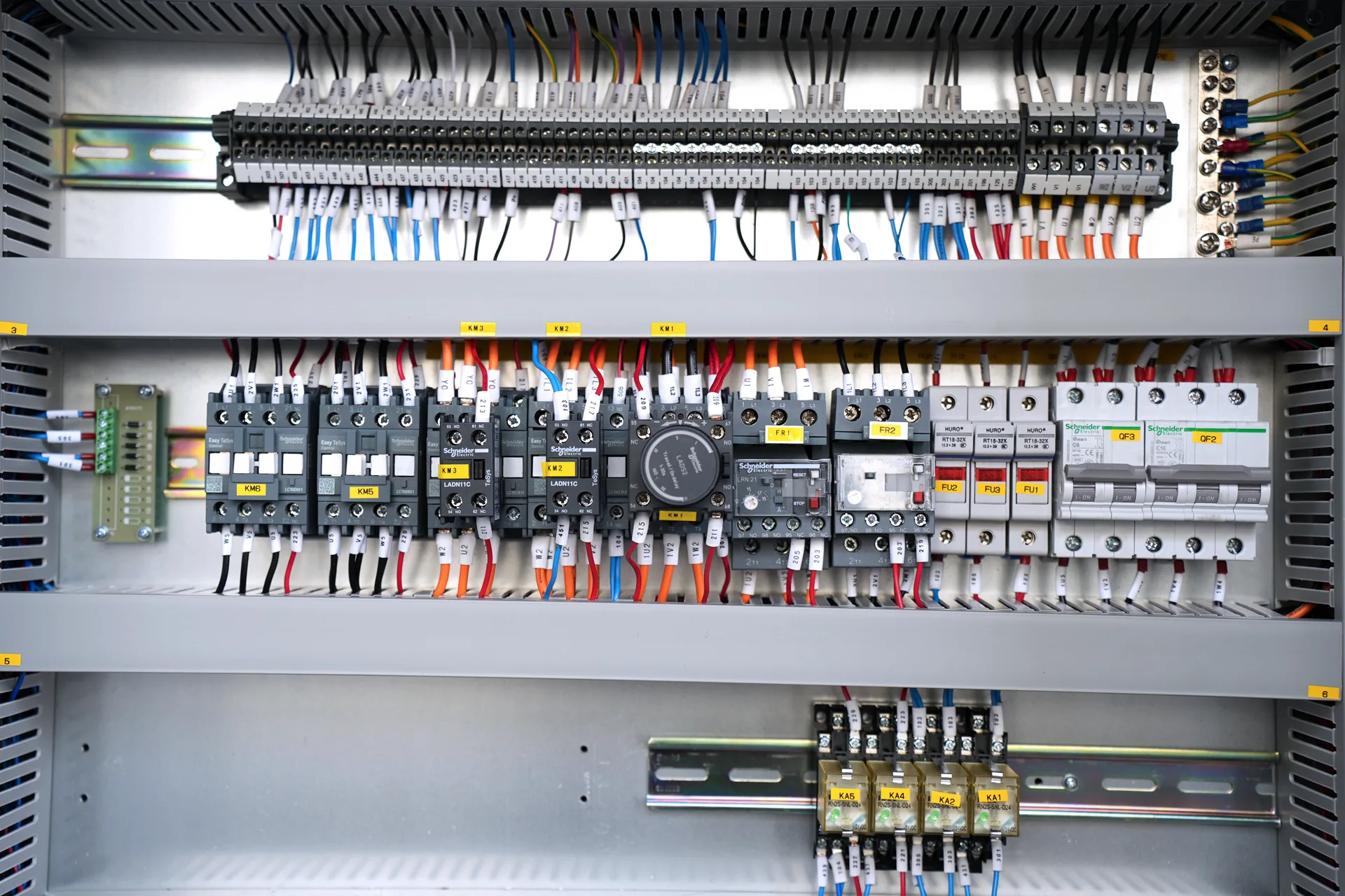 Schneider Electric​