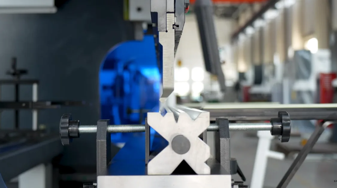 Hydraulic metal brake press Krrass