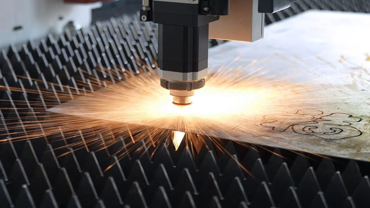 Comprehensive Guide to CNC Laser Cutting Machines: Types, Advantages, and Applications - Pictures 5 KRRASS RAS-3015 Smart Series 3000W CNC Fiber Laser Cutting Machine