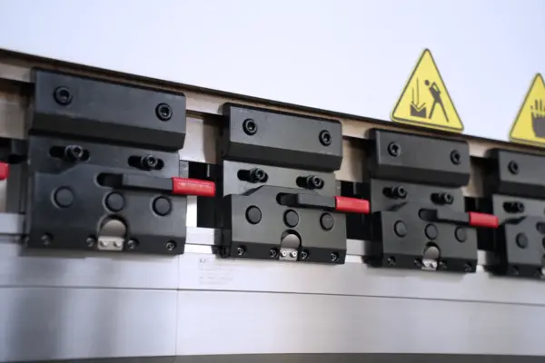 High-precision Quick Mold Change Device