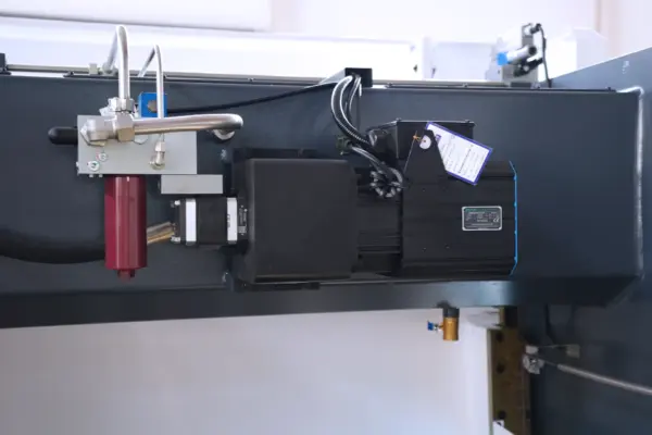 DELEM DA66T Press Brake Machine Price, PBS-110T2500 DA66T 6+1 Axis - Image 3