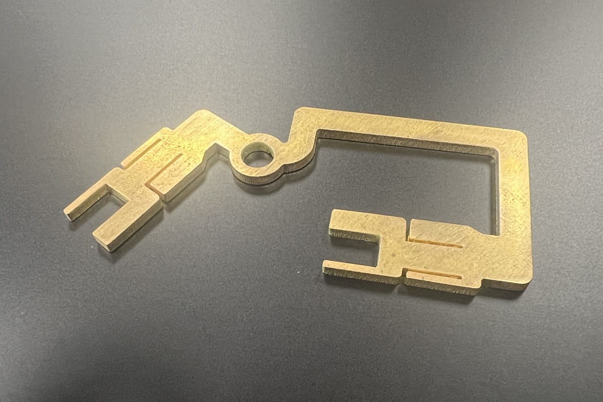Sheet Metal Laser Cutter: Advanced Technology for Precision Metal Cutting - Pictures 15 Sheet Metal Laser Cutter: Advanced Technology for Precision Metal Cutting - brass part 02