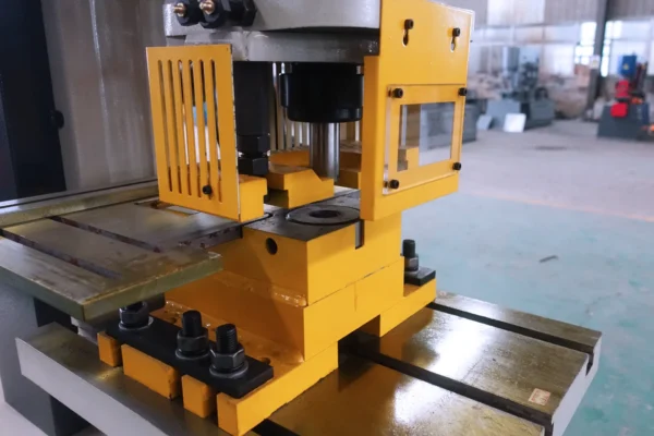 Affordable Ironworker Machine for small workshops, Hydraulic Ironworker Machine with multiple stations - Image 3