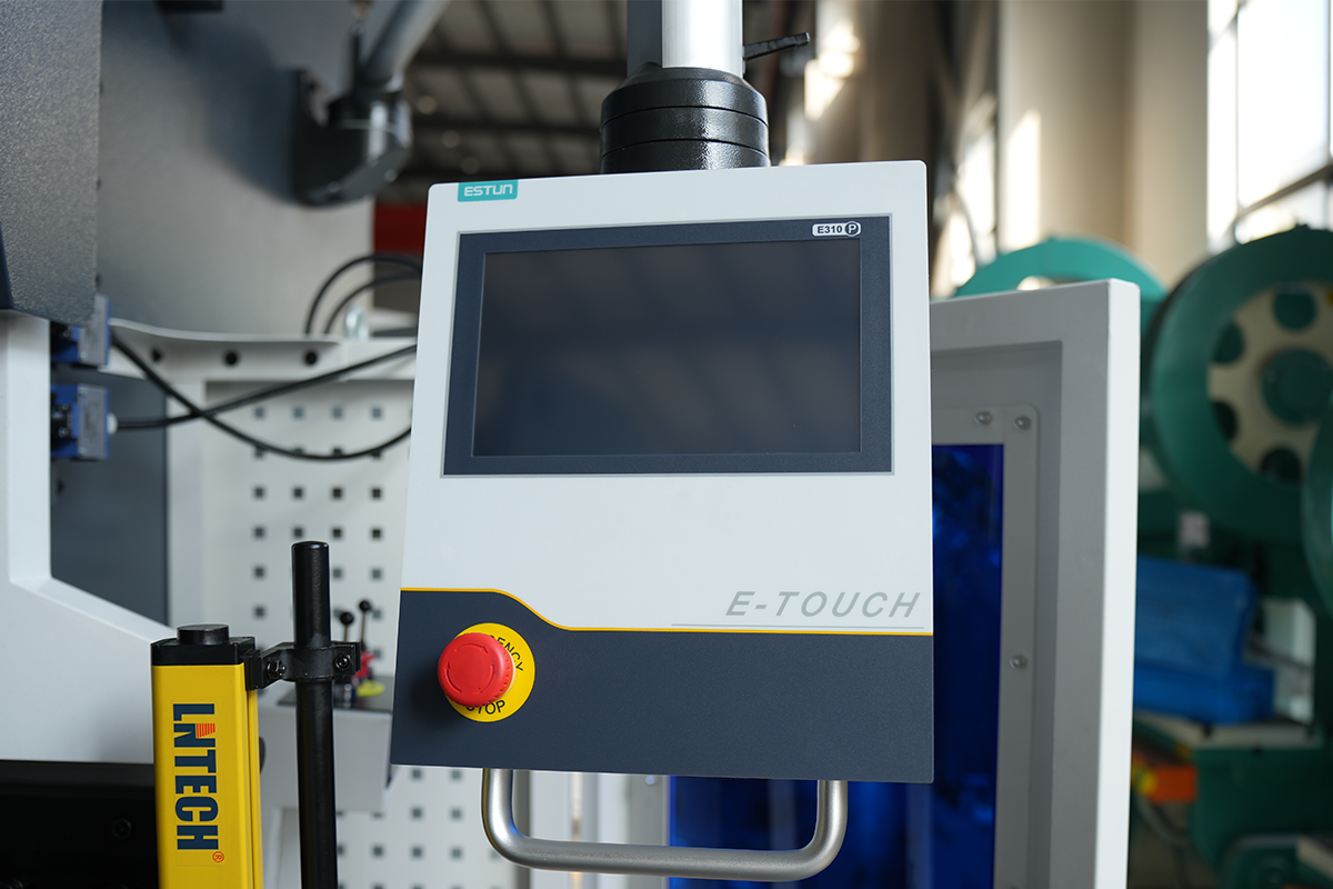 Sheet Metal Press Brake CNC Controllre: E21 or E310P - Pictures 5 Sheet Metal Press Brake CNC Controllre: E21 or E310P - sheet metal press brake e310p